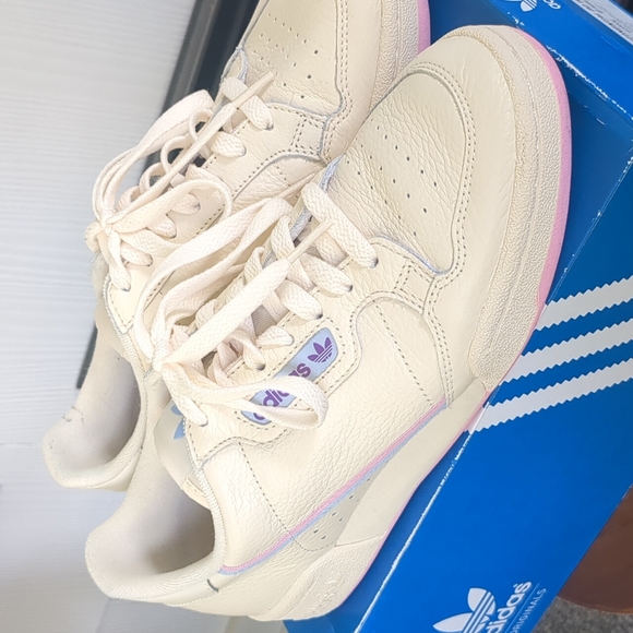 adidas Shoes - Adidas Continental 80 Women's size 8